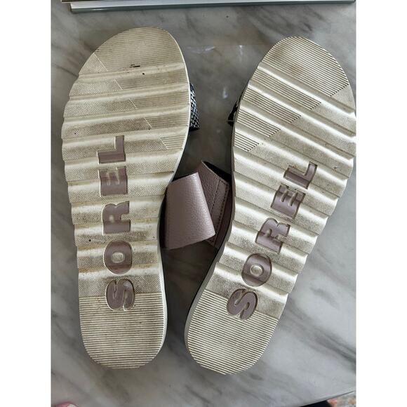 Sorel Mauve Pink & Snakeskin Slip On Flat Sandal - Picture 2 of 6